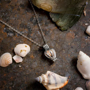 WAYANADAN Valentine’s Day Wish Pearl Necklace